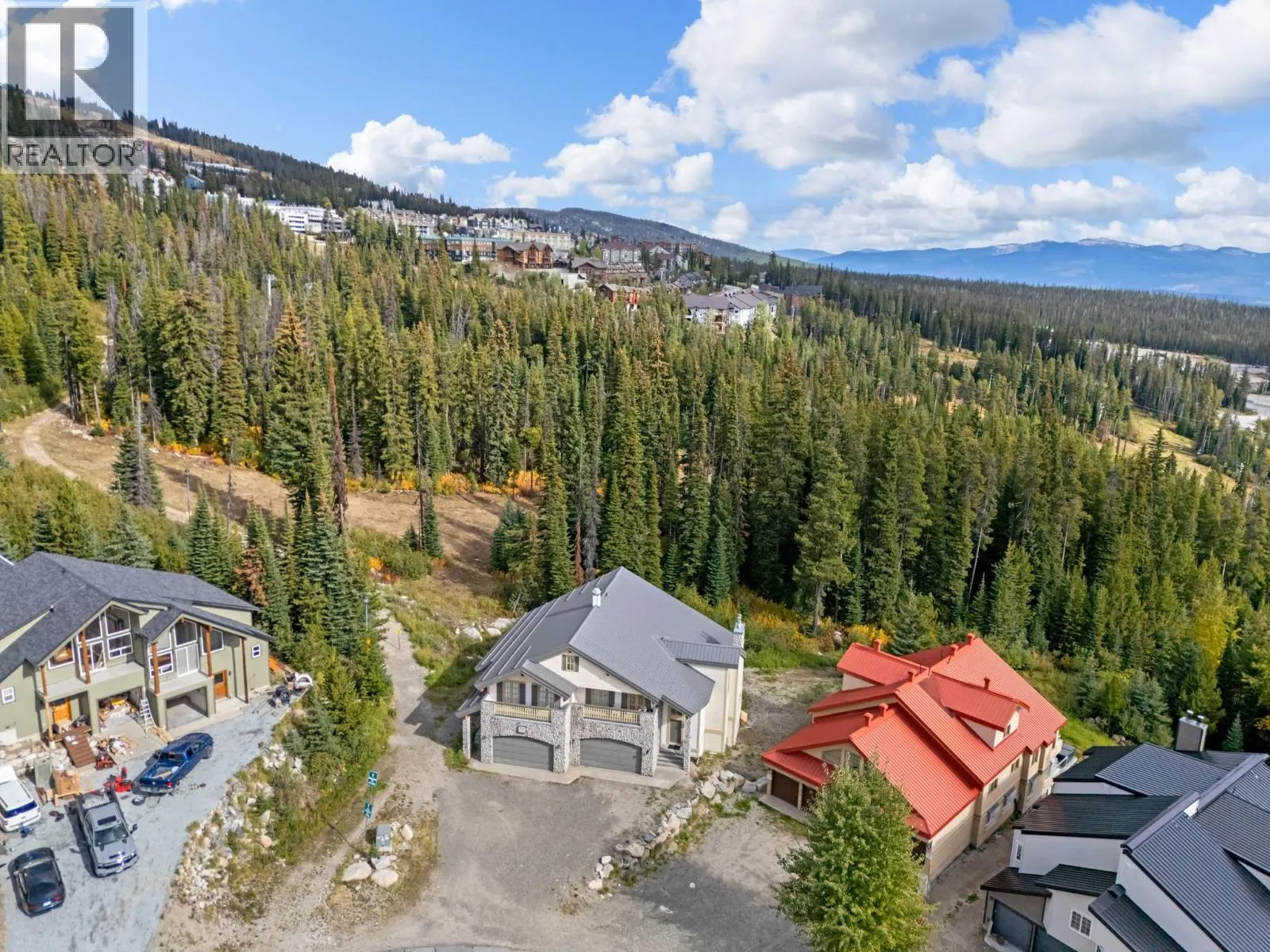5946 Snow Pines Crescent Unit# A