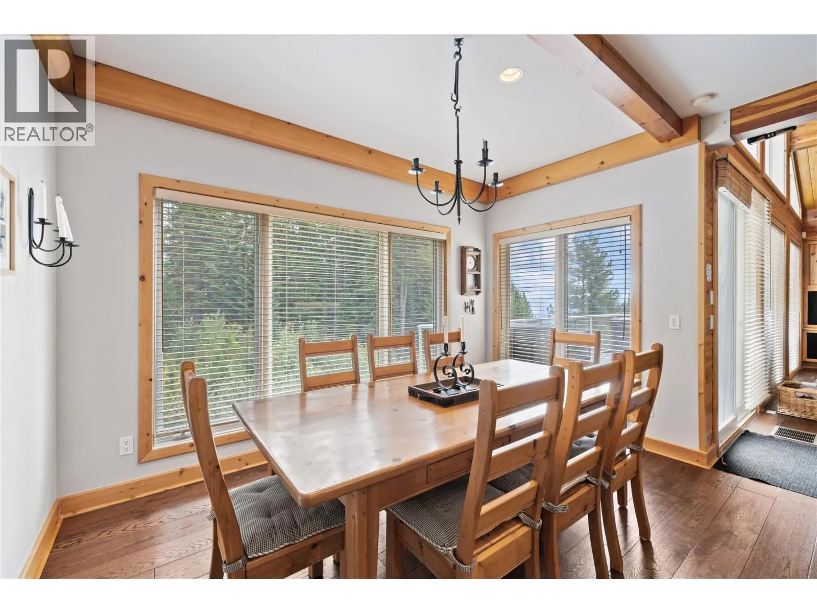 5946 Snow Pines Crescent Unit# A