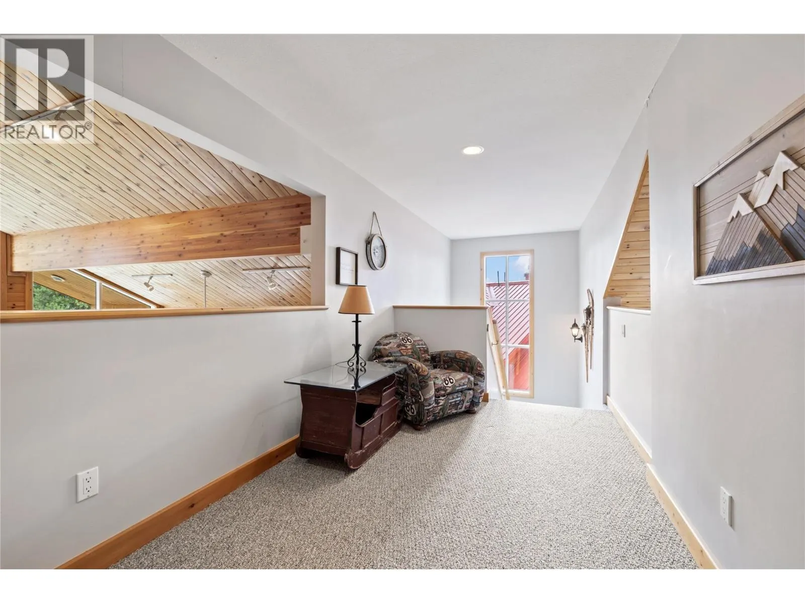 5946 Snow Pines Crescent Unit# A