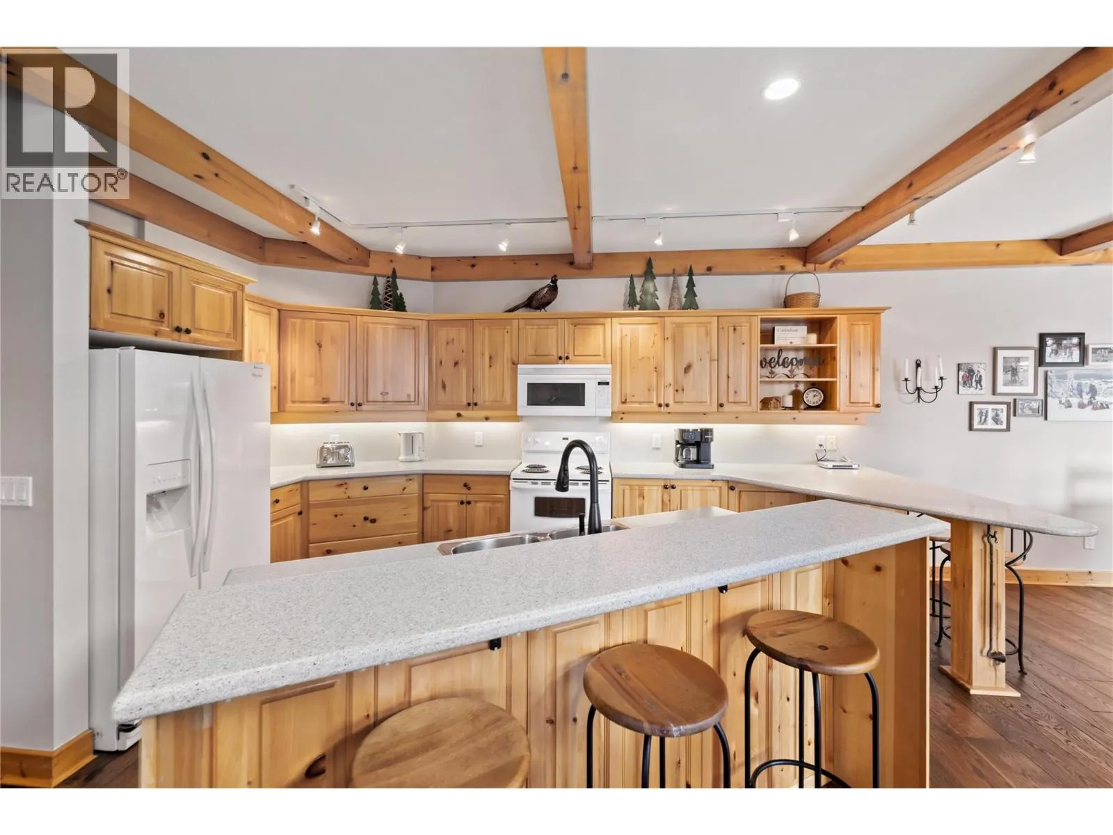 5946 Snow Pines Crescent Unit# A