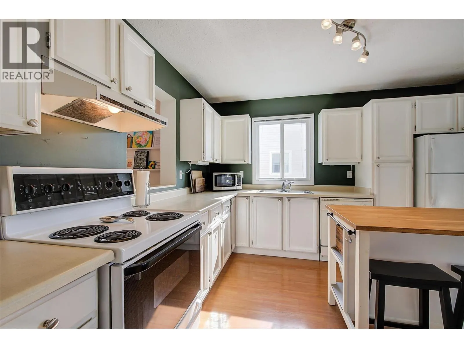 3000 Richter Street Unit# 18