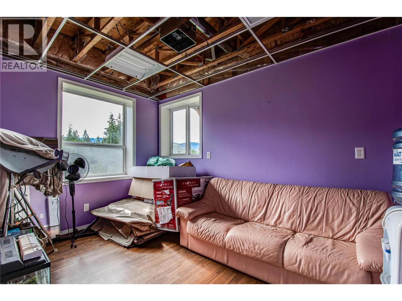 31 Violet Road