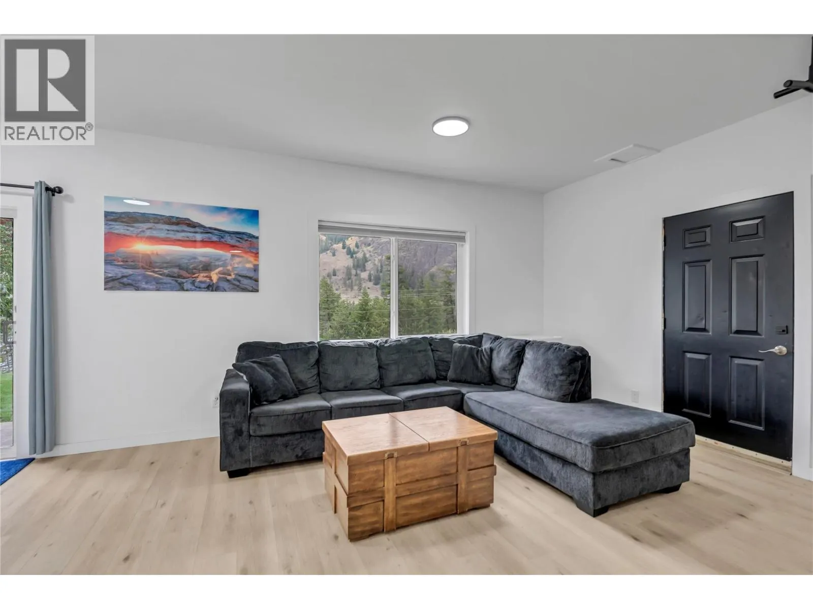 285 WESTVIEW Road