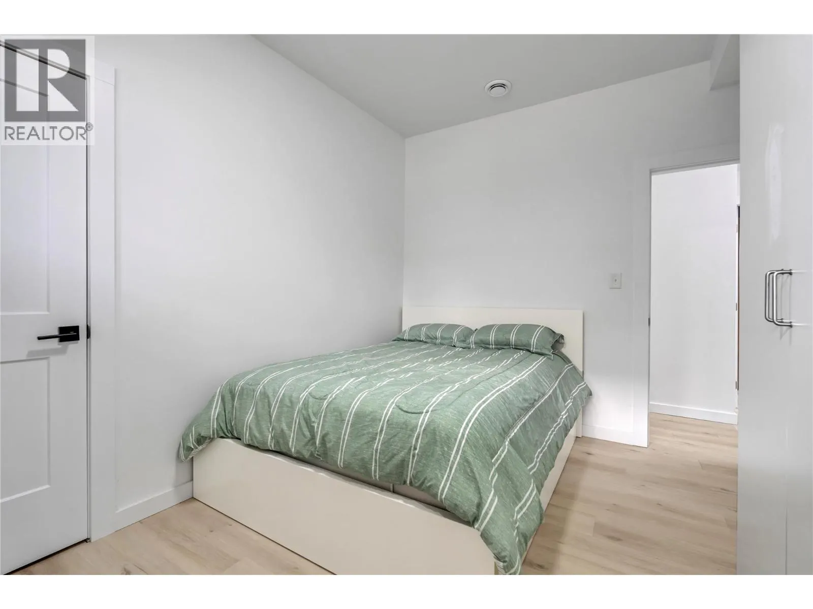 285 WESTVIEW Road