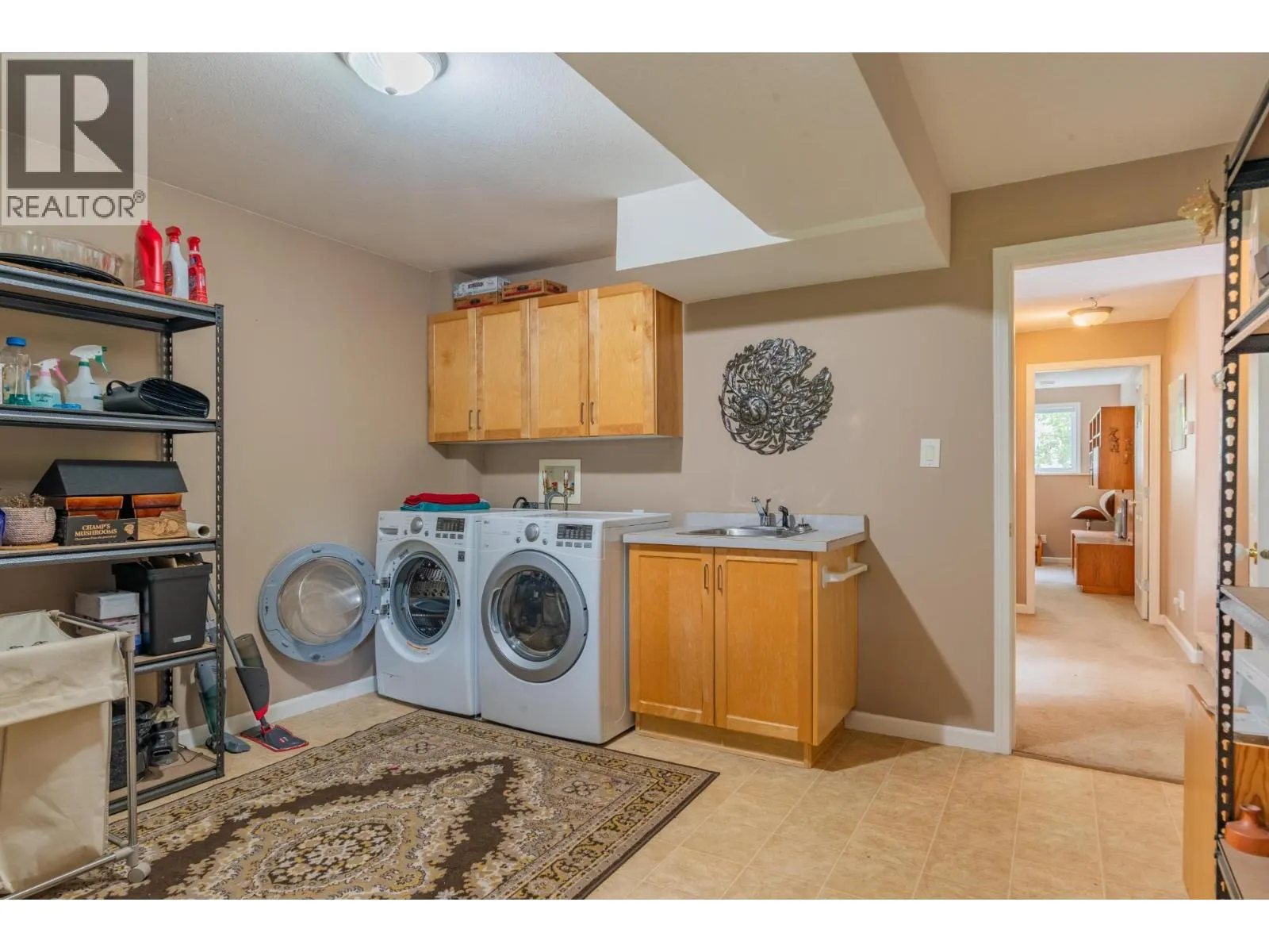 3301 LABURNUM Drive