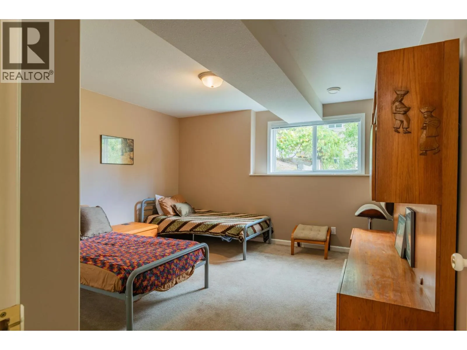 3301 LABURNUM Drive
