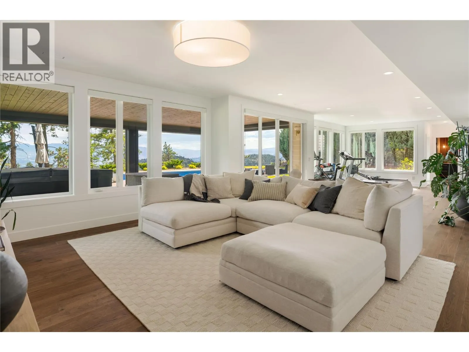 172 Skyland Drive