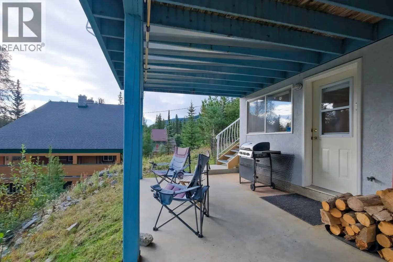 137 Whitetail Road Unit# 1