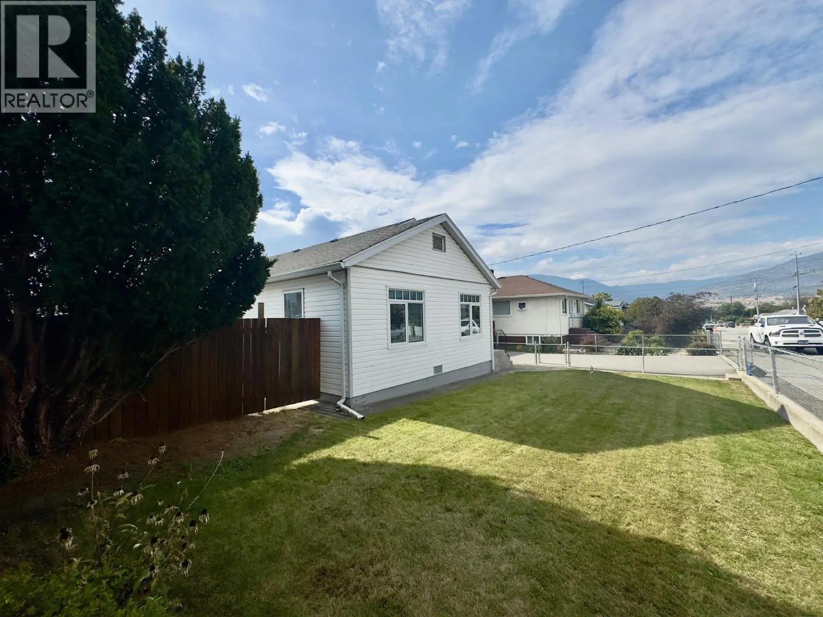 584 Edna Avenue