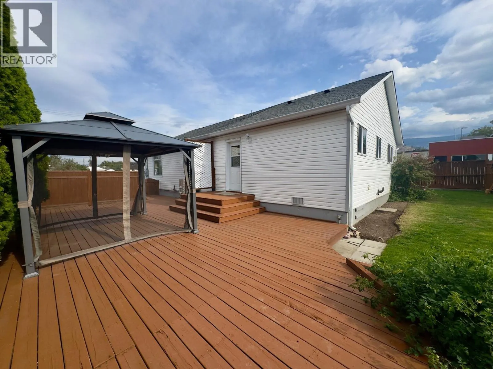 584 Edna Avenue