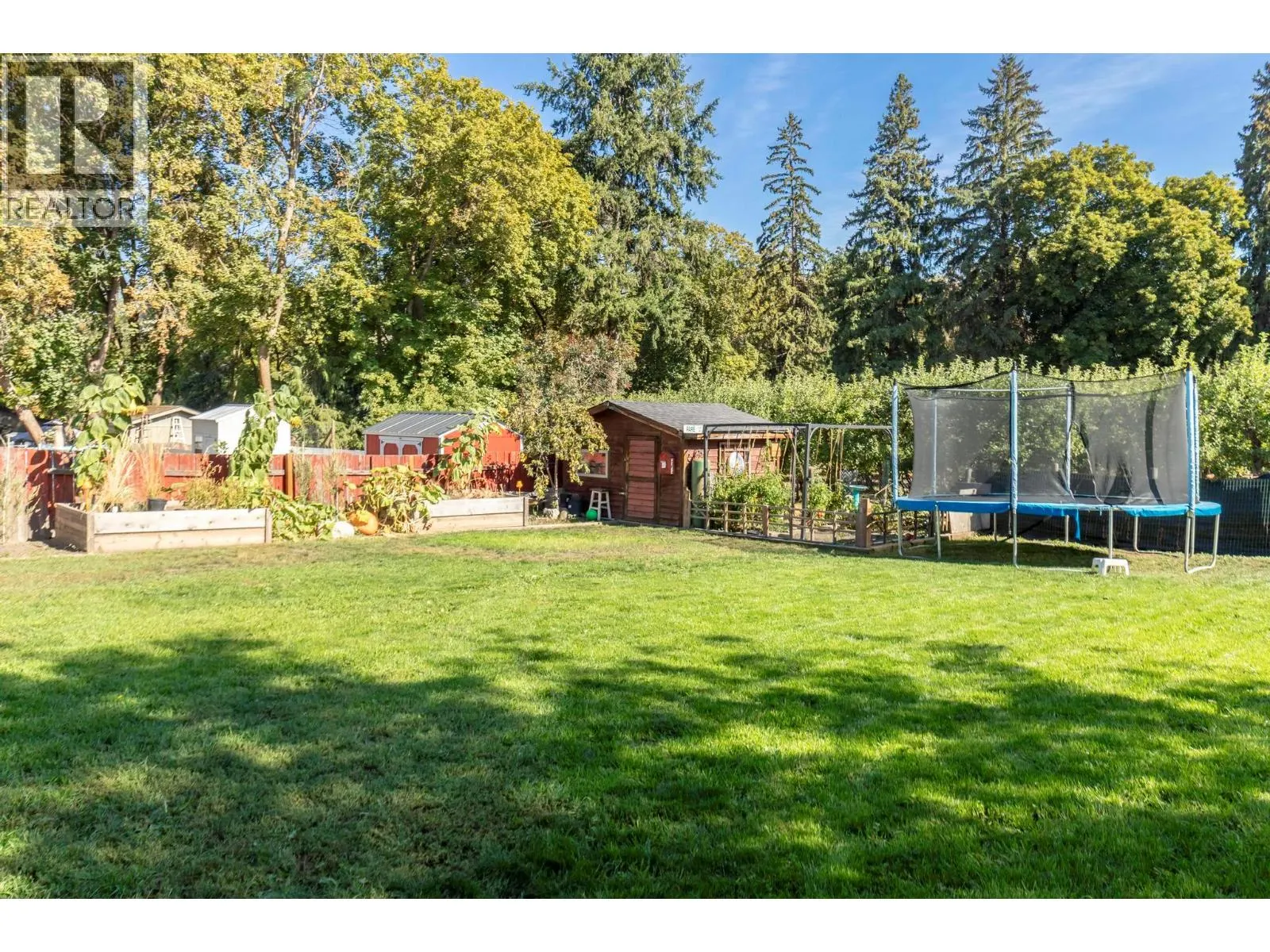 7901 Giles Drive