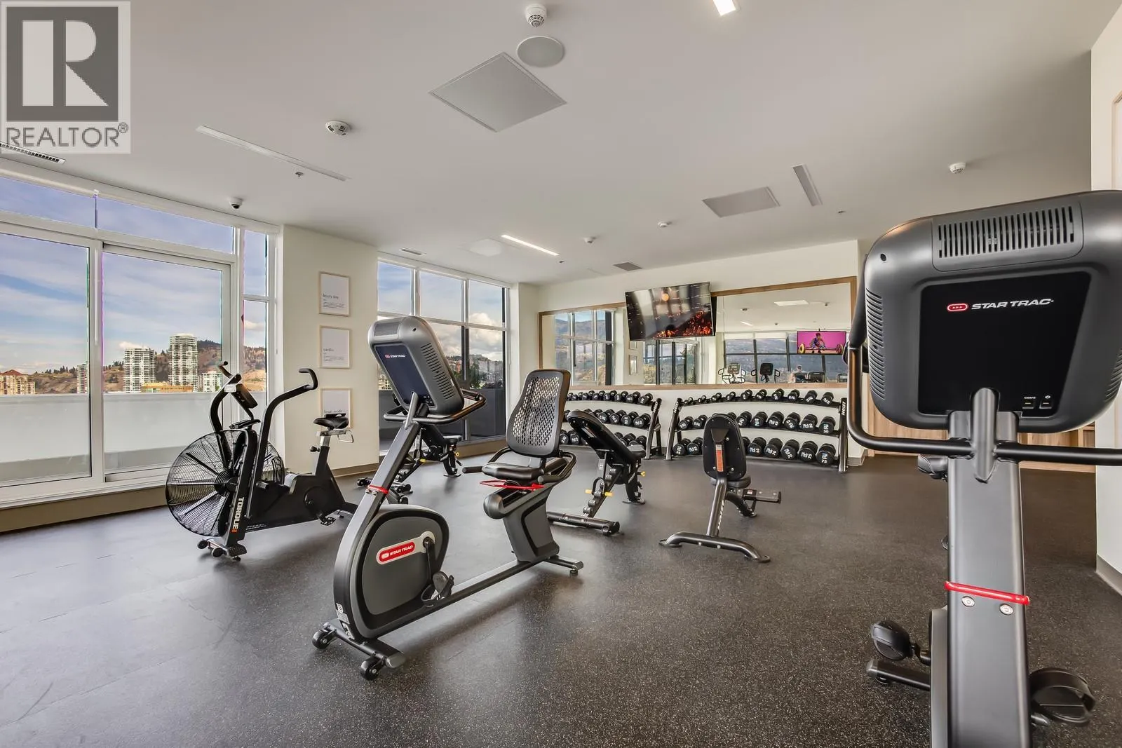 238 Leon Avenue Unit# 1504