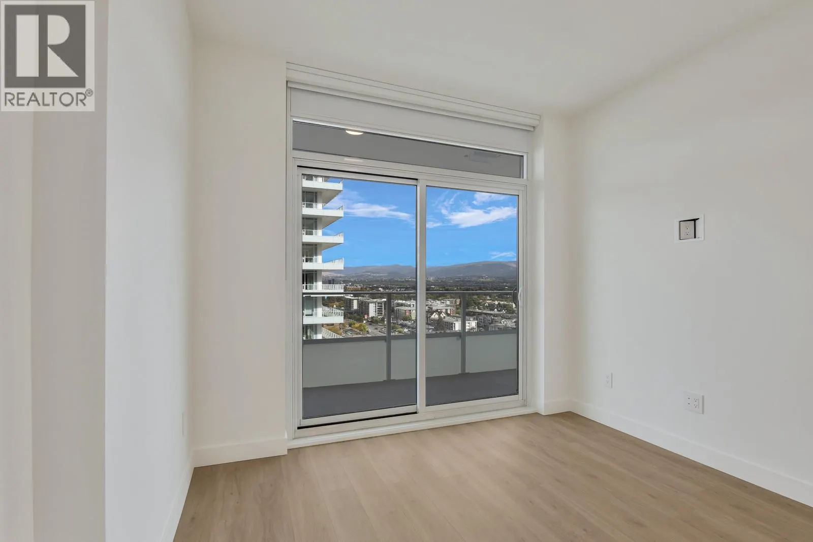 238 Leon Avenue Unit# 1504