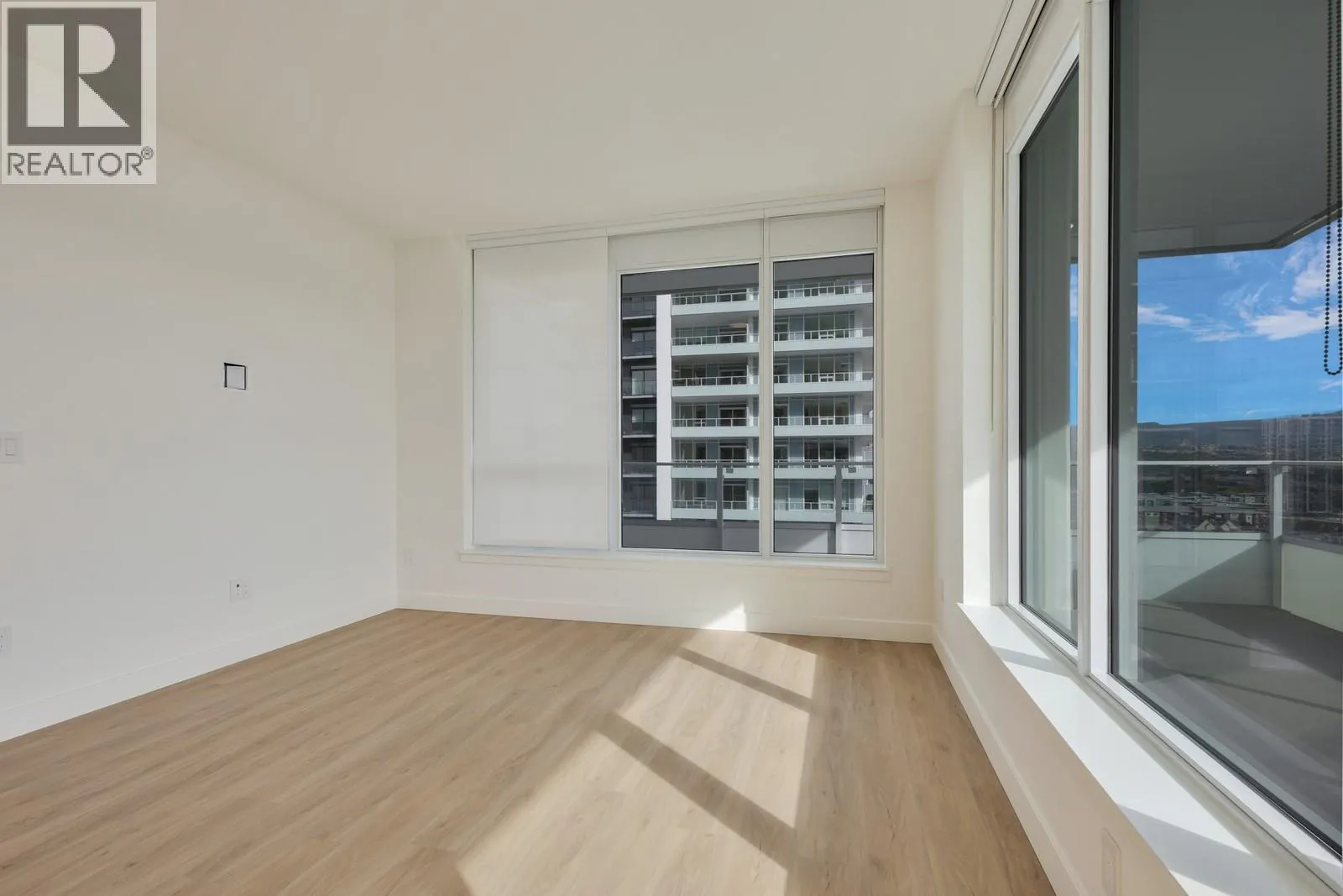 238 Leon Avenue Unit# 1504