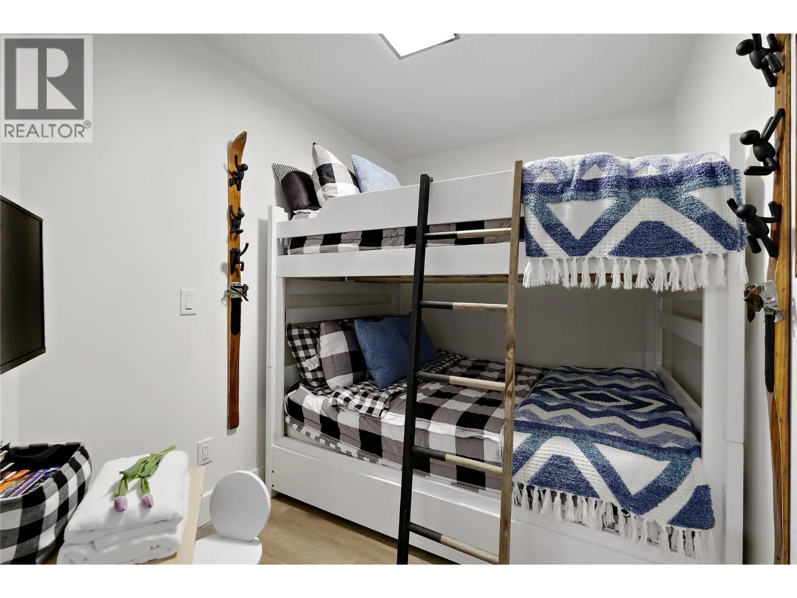 5350 Big White Road Unit# 12