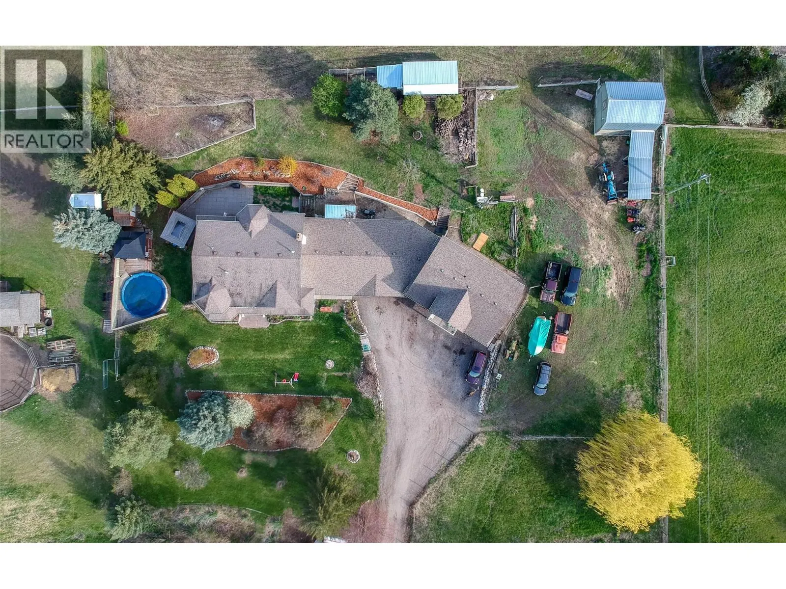 6655 Cosens Bay Road