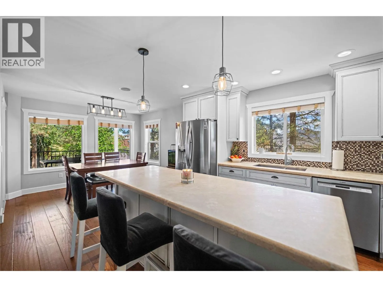 1548 ASSINIBOINE Road