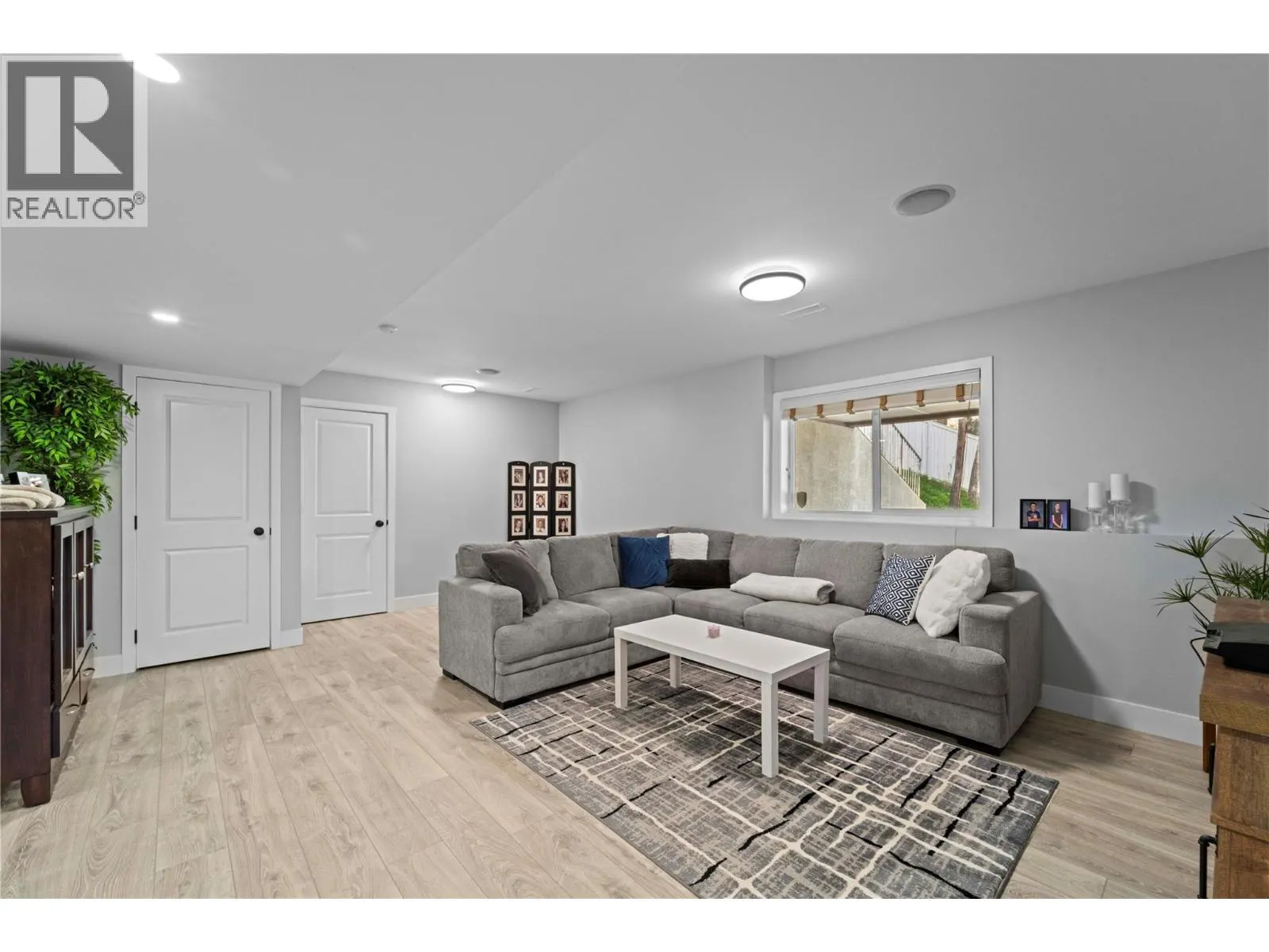 1548 ASSINIBOINE Road