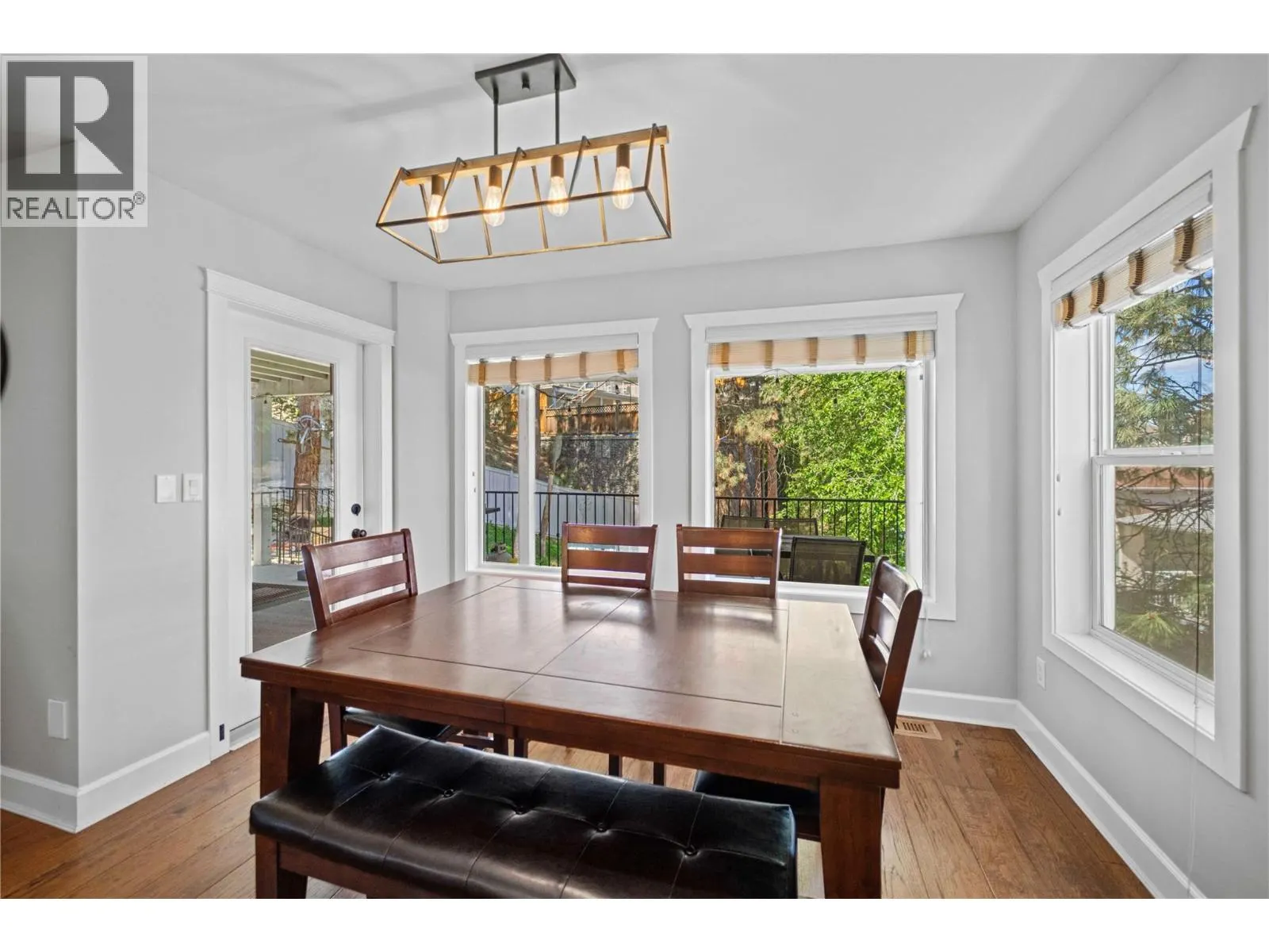 1548 ASSINIBOINE Road