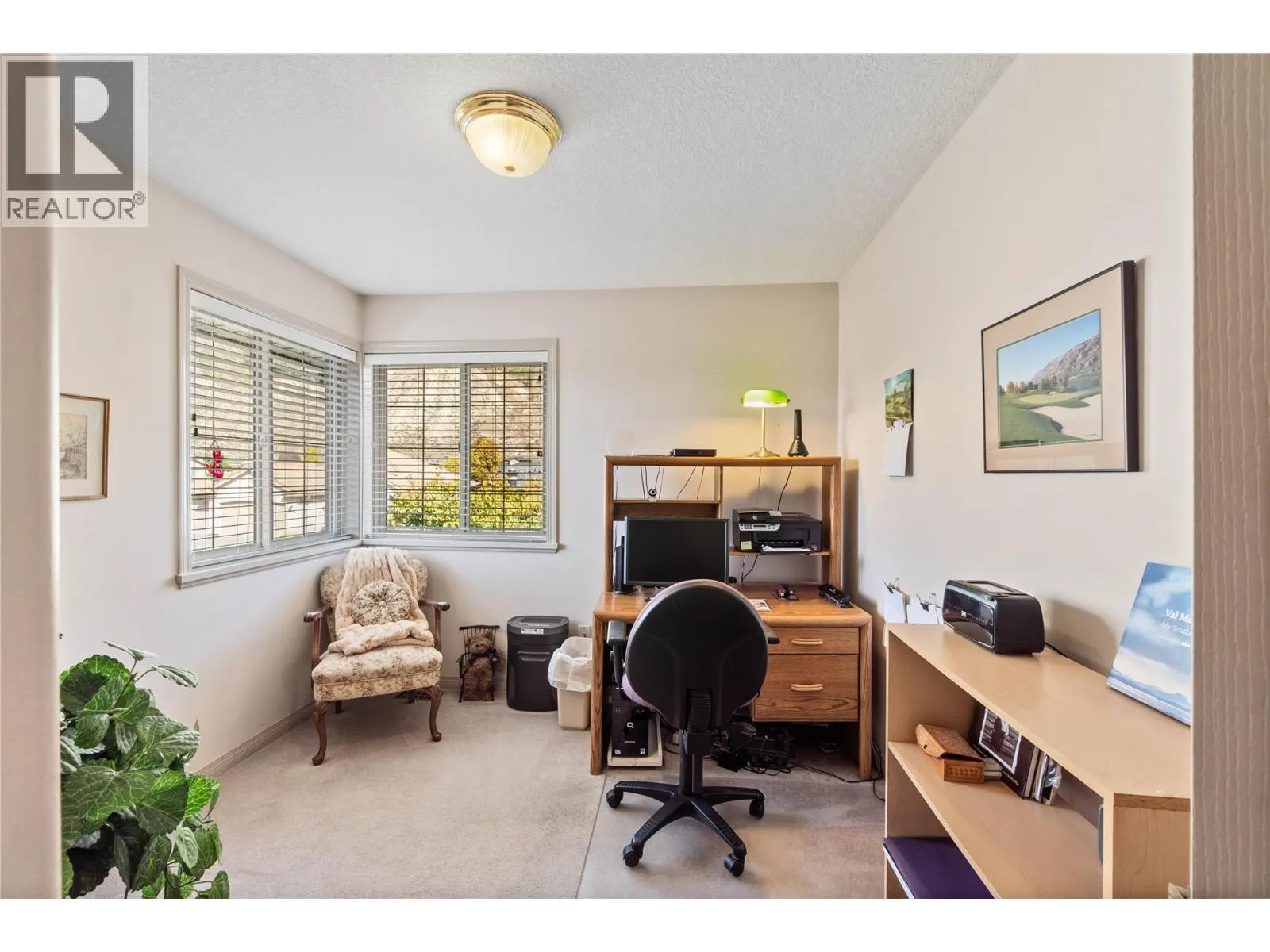 3689 Navatanee Drive