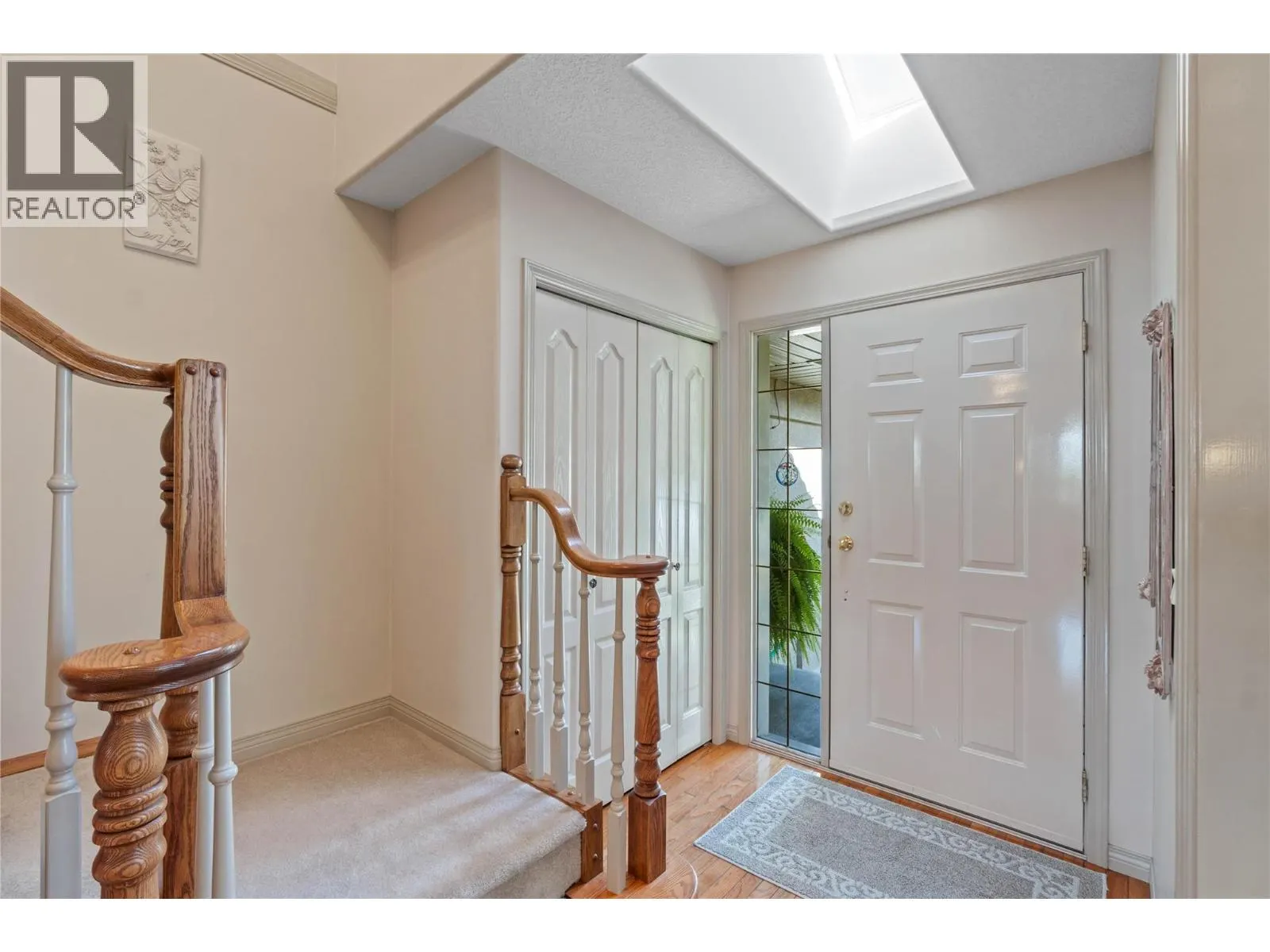 3689 Navatanee Drive