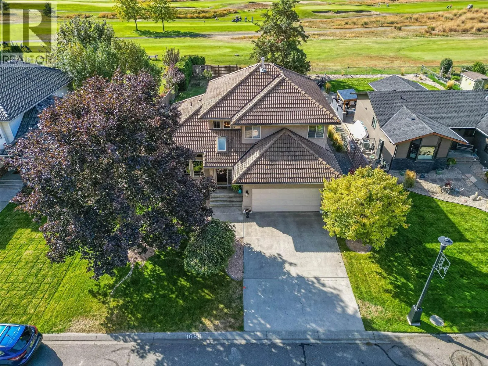 3689 Navatanee Drive