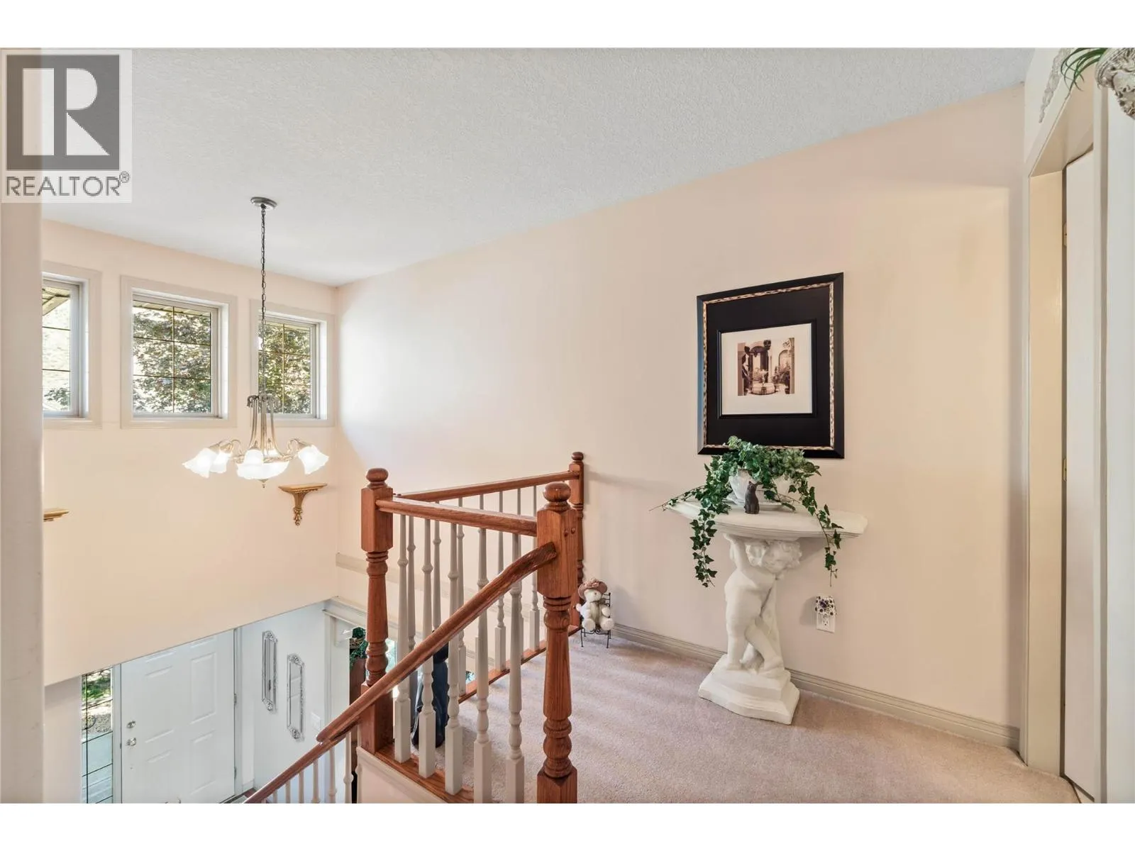 3689 Navatanee Drive