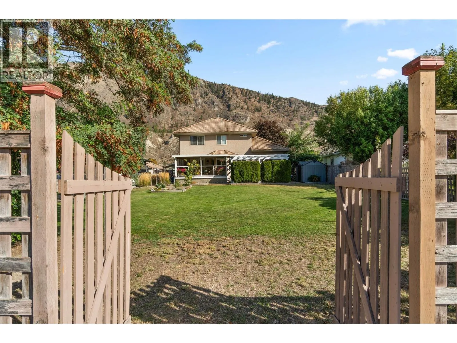 3689 Navatanee Drive