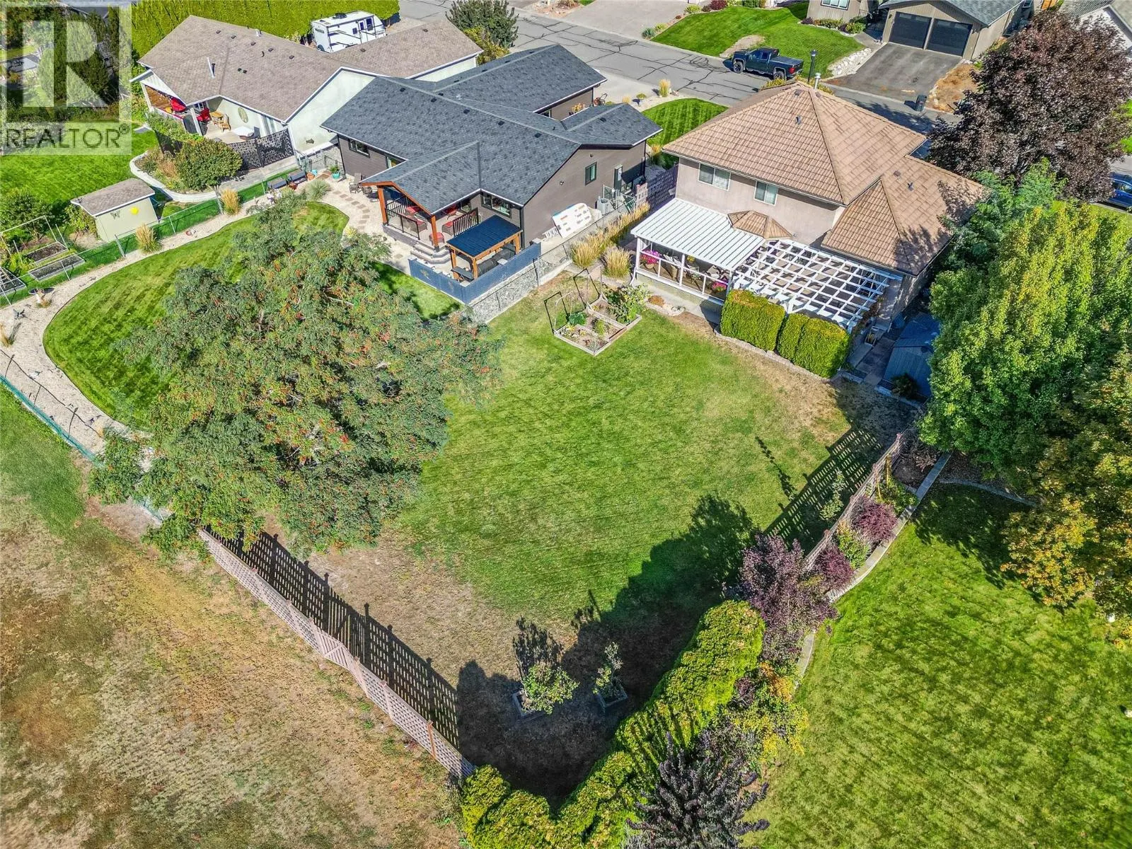 3689 Navatanee Drive