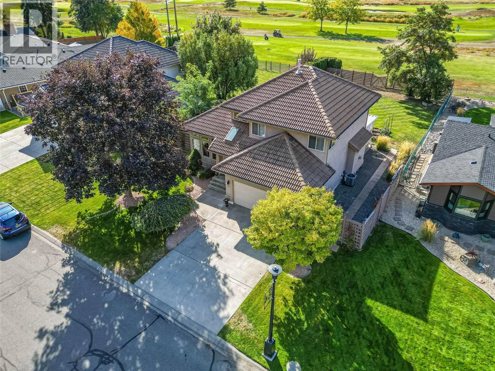 3689 Navatanee Drive