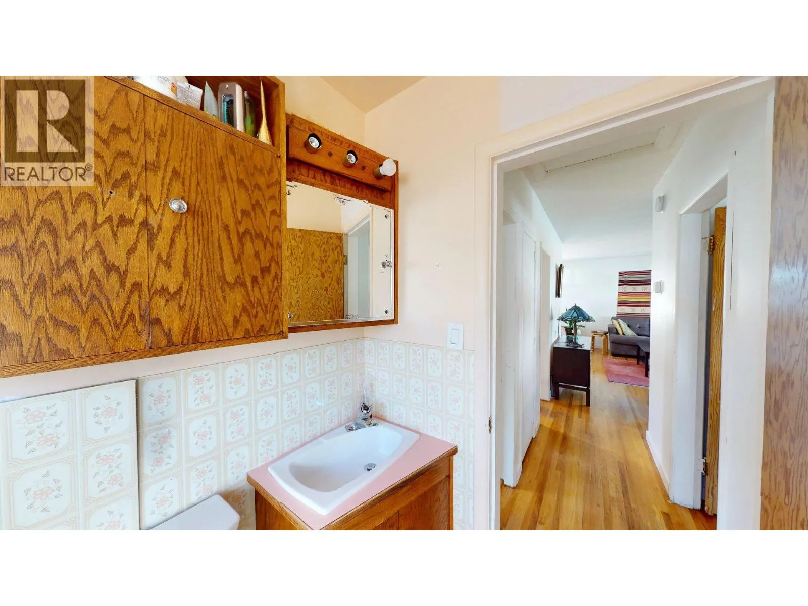 3130 Iris Crescent