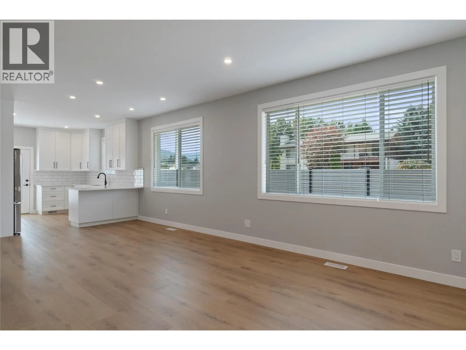 1330 10 Street SW Unit# 14