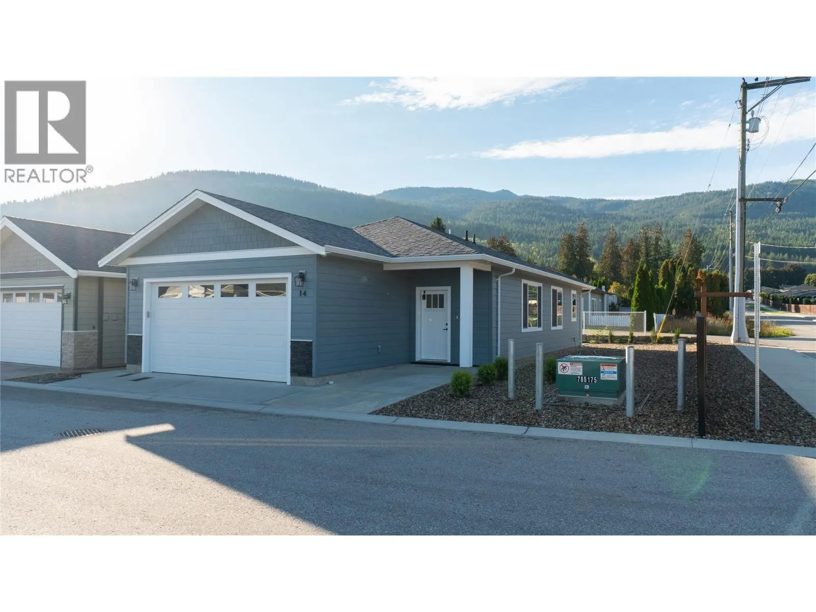 1330 10 Street SW Unit# 14