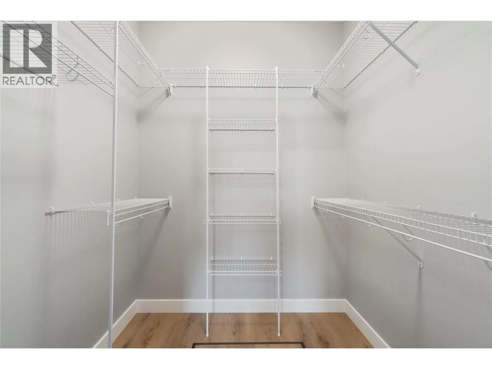 1330 10 Street SW Unit# 14