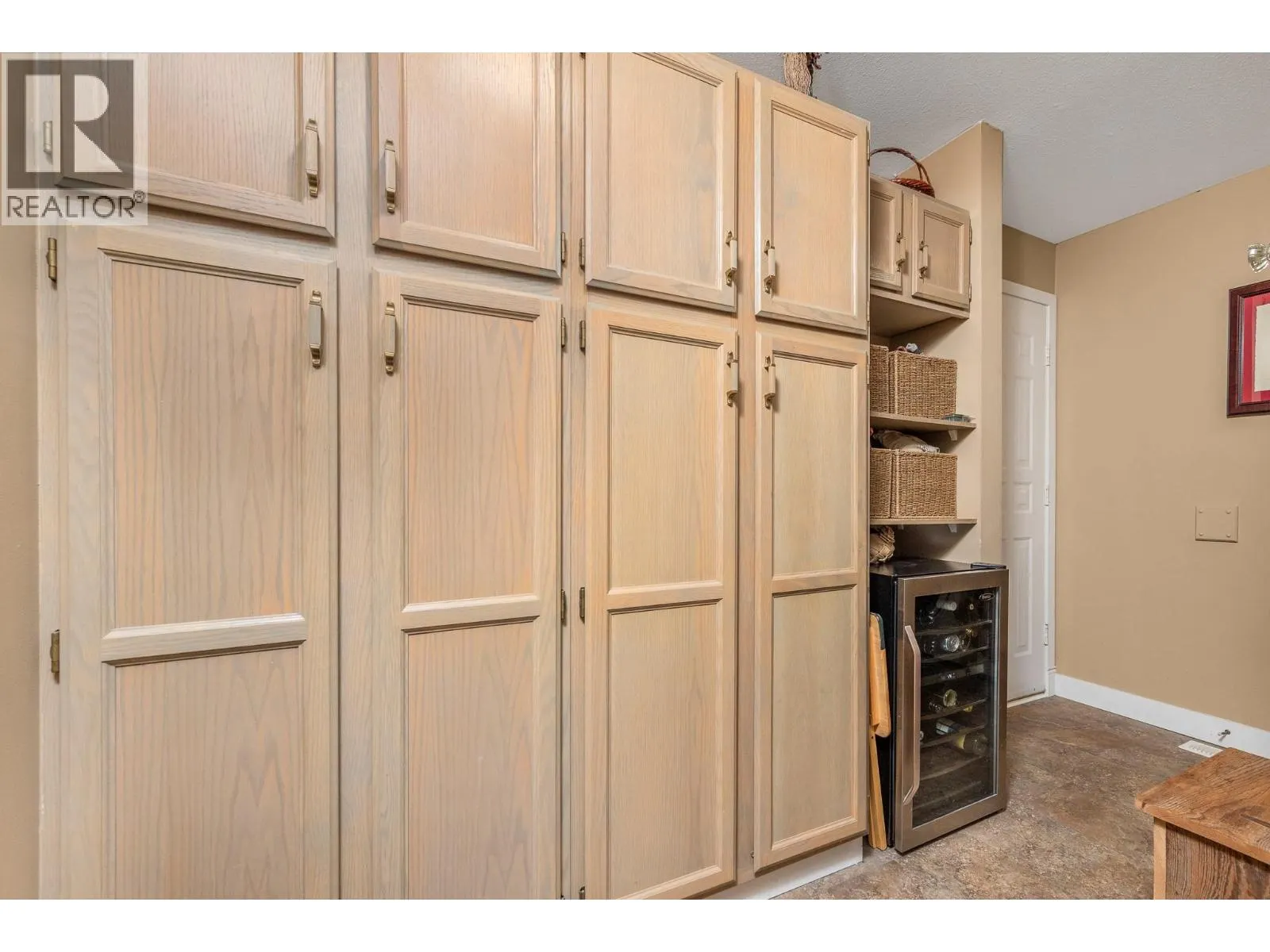 1220 25 Avenue Unit# 14