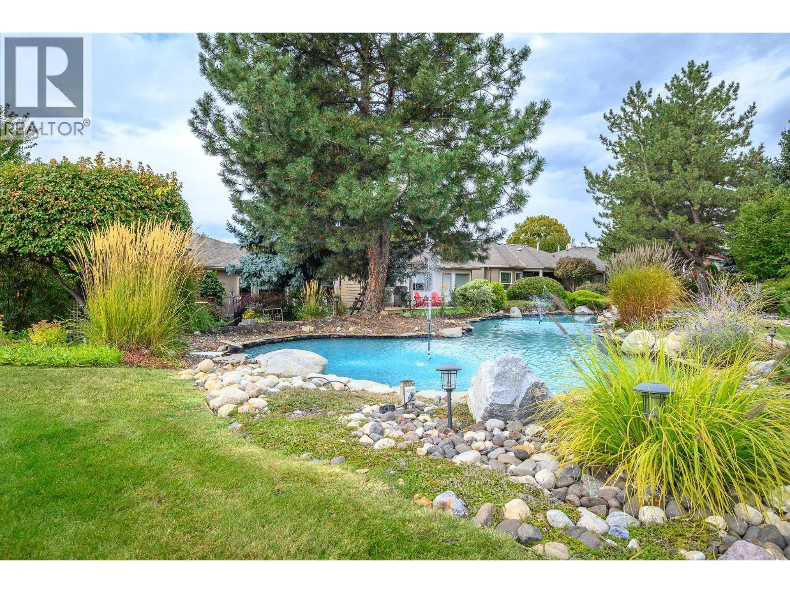 1220 25 Avenue Unit# 14