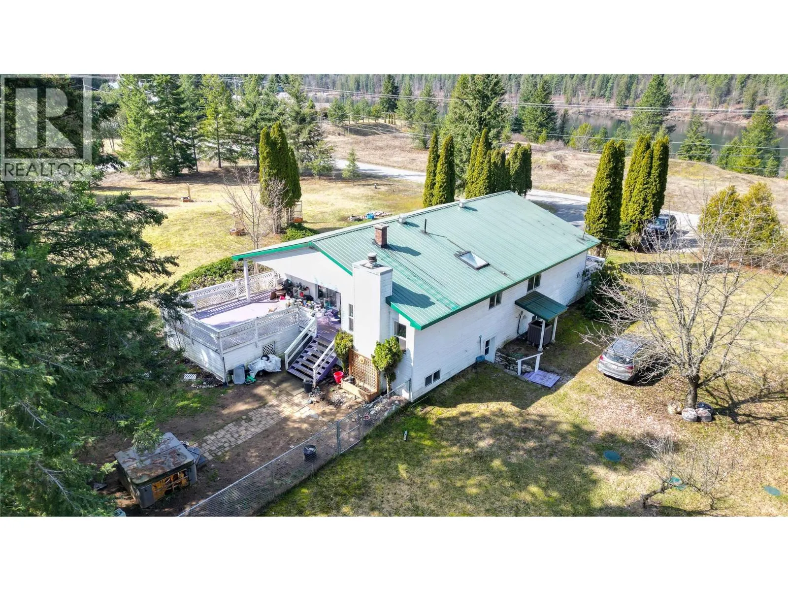 2202 GLADE Road