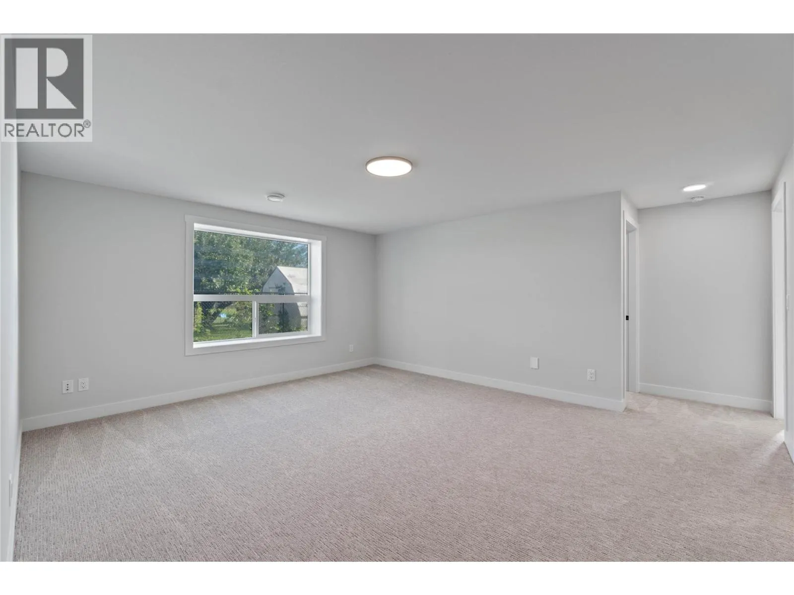 1840 10 Street SW Unit# 9