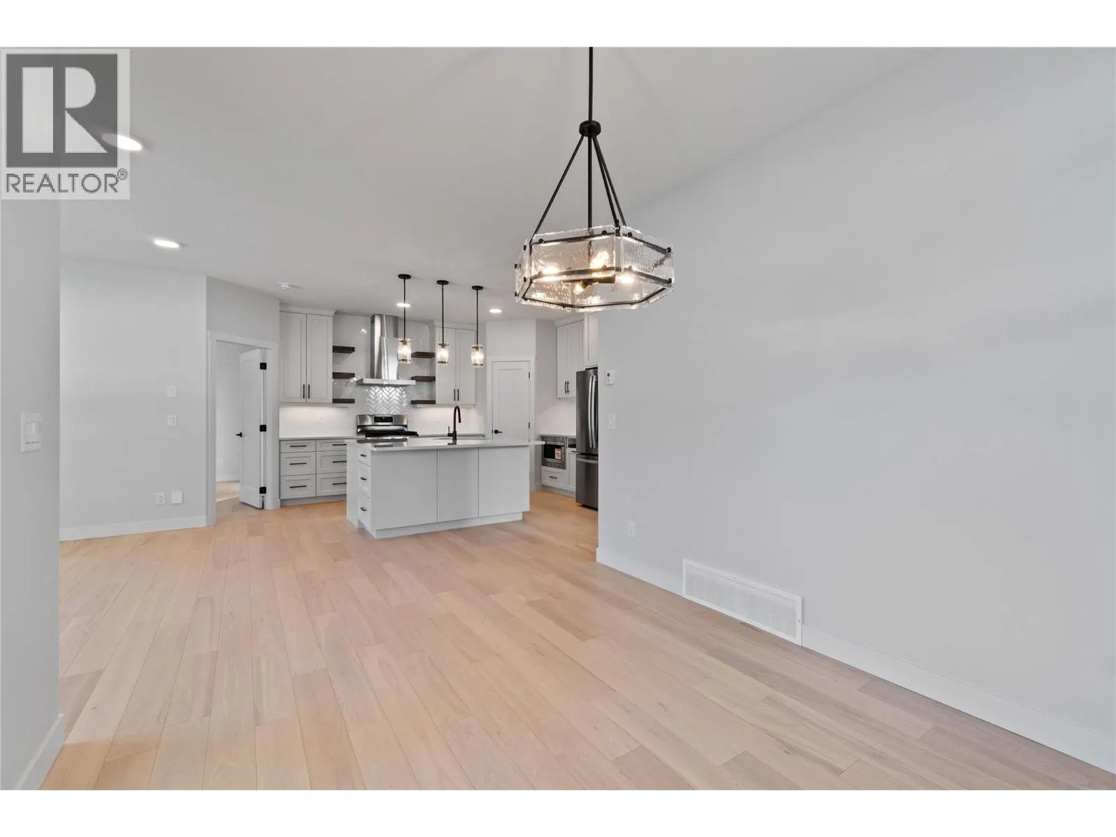 1840 10 Street SW Unit# 9