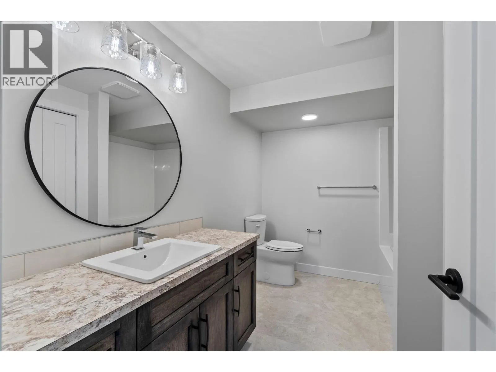 1840 10 Street SW Unit# 9