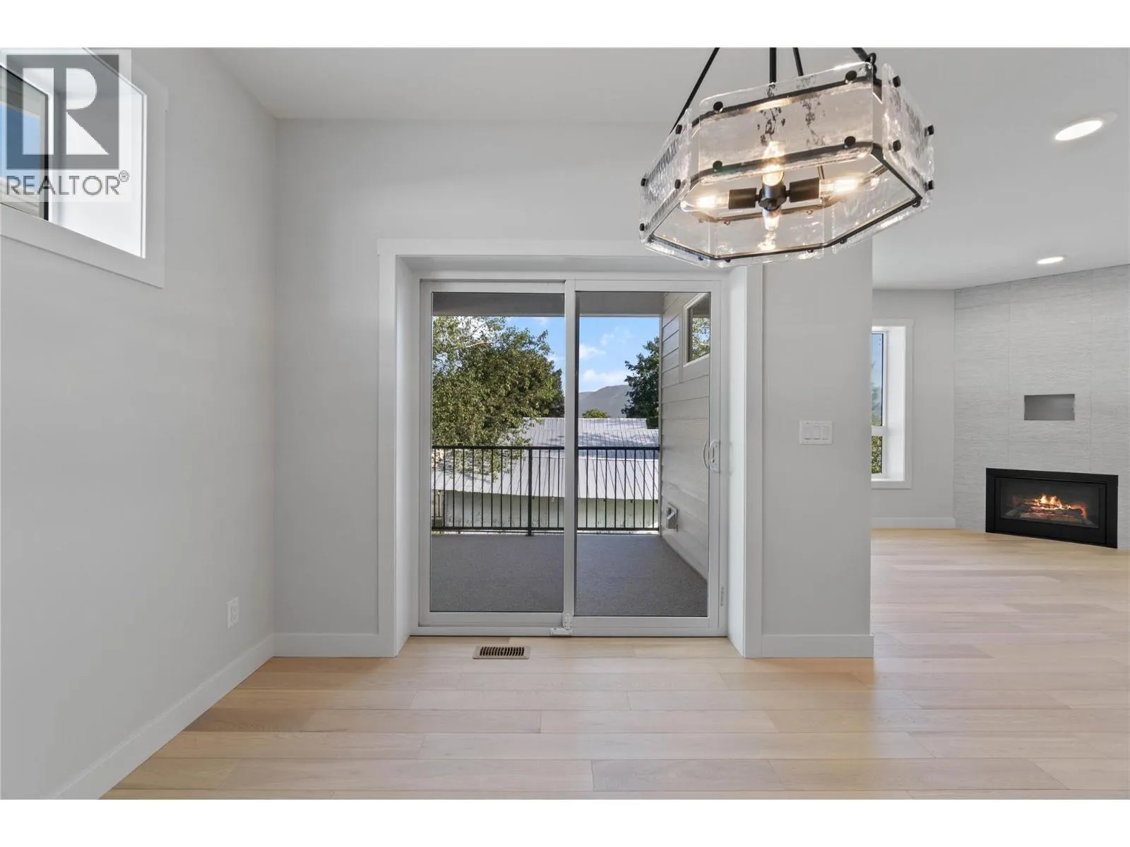 1840 10 Street SW Unit# 9