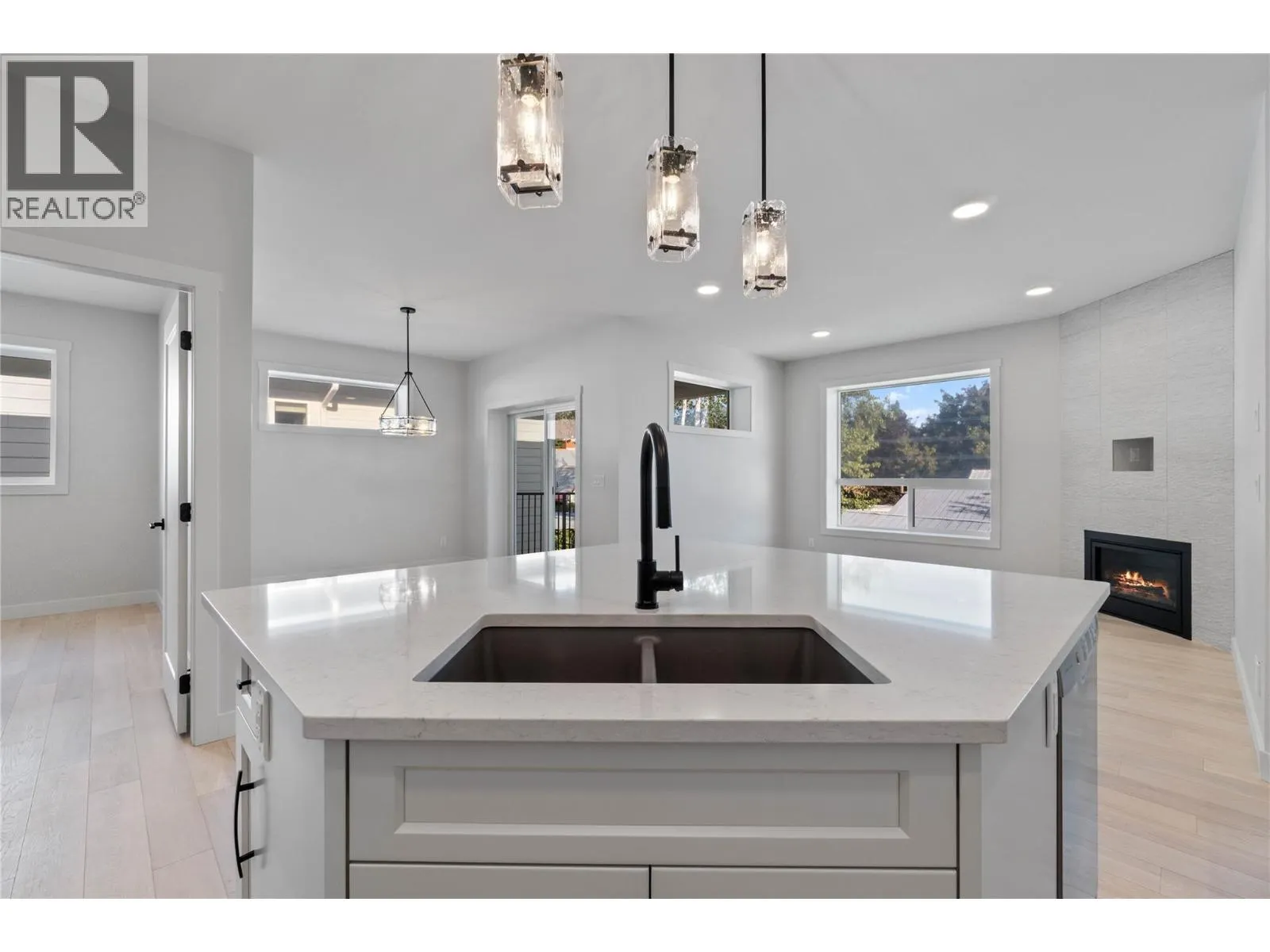 1840 10 Street SW Unit# 9