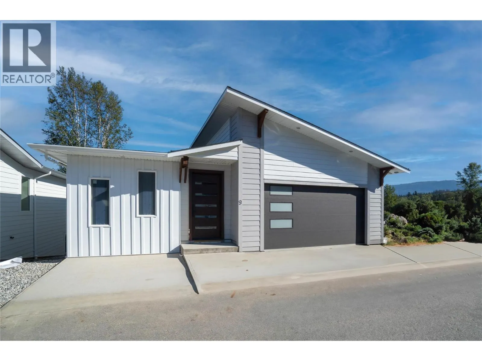 1840 10 Street SW Unit# 9