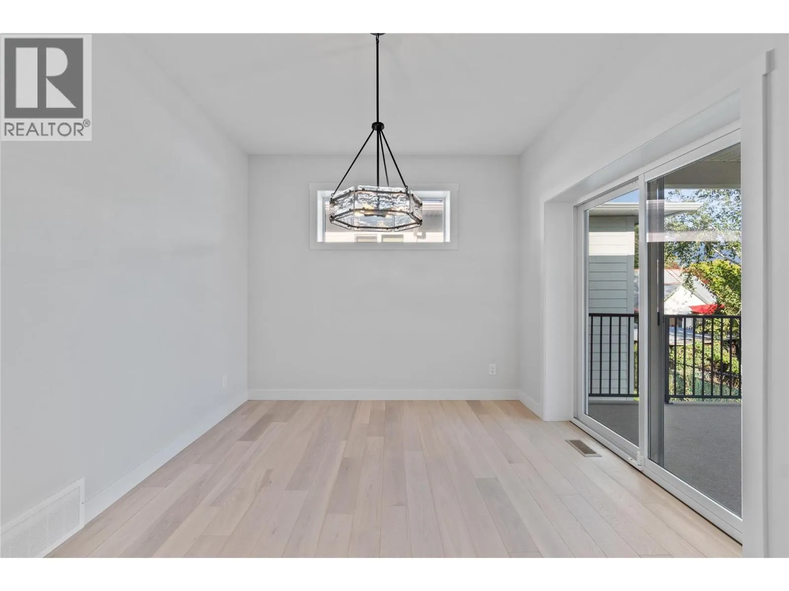 1840 10 Street SW Unit# 9
