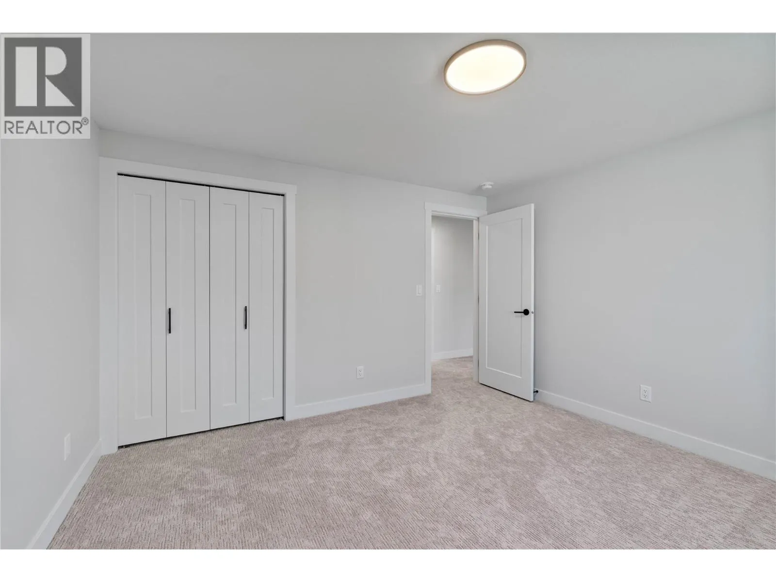 1840 10 Street SW Unit# 9