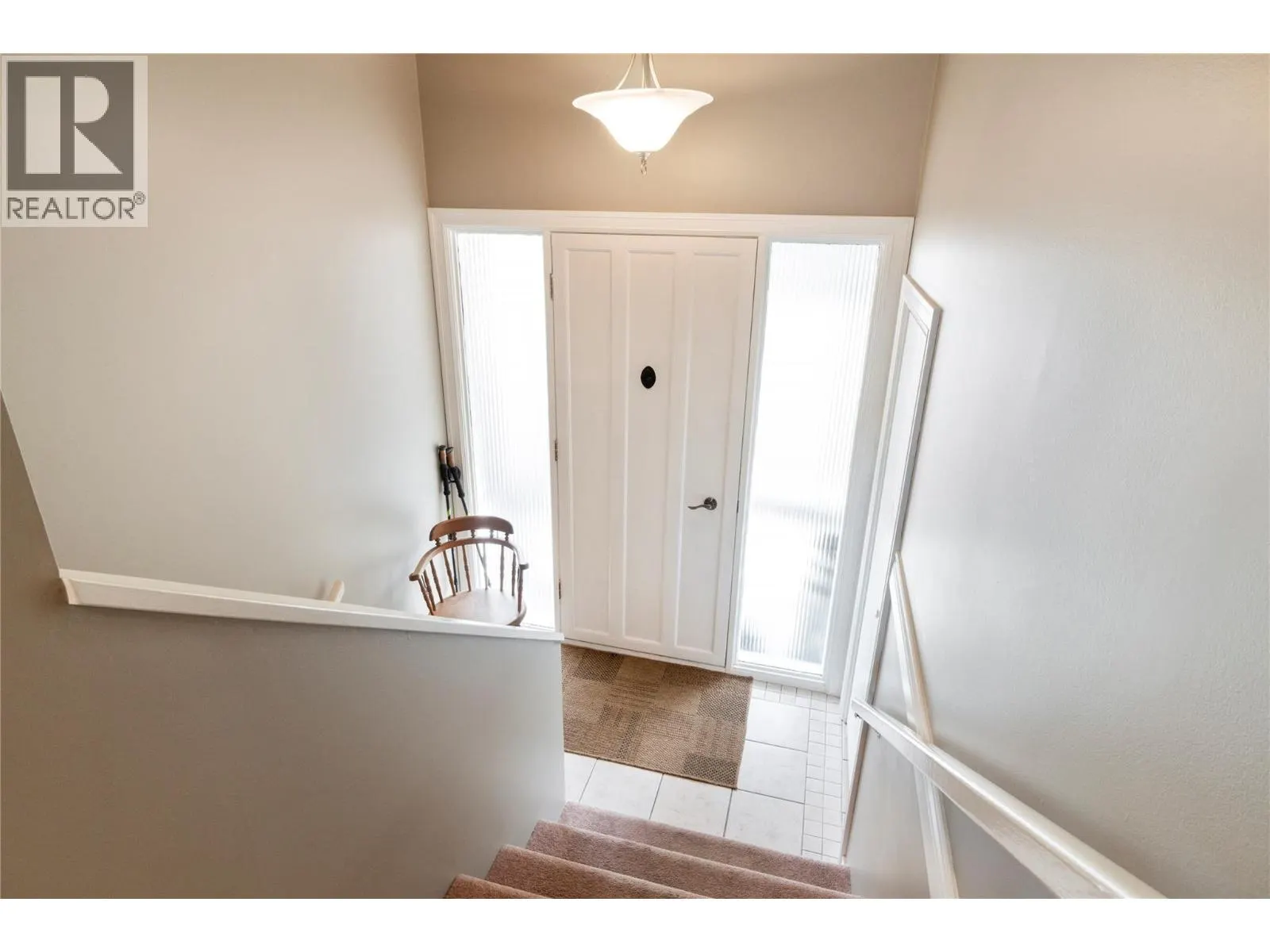 1961 17 Street NE