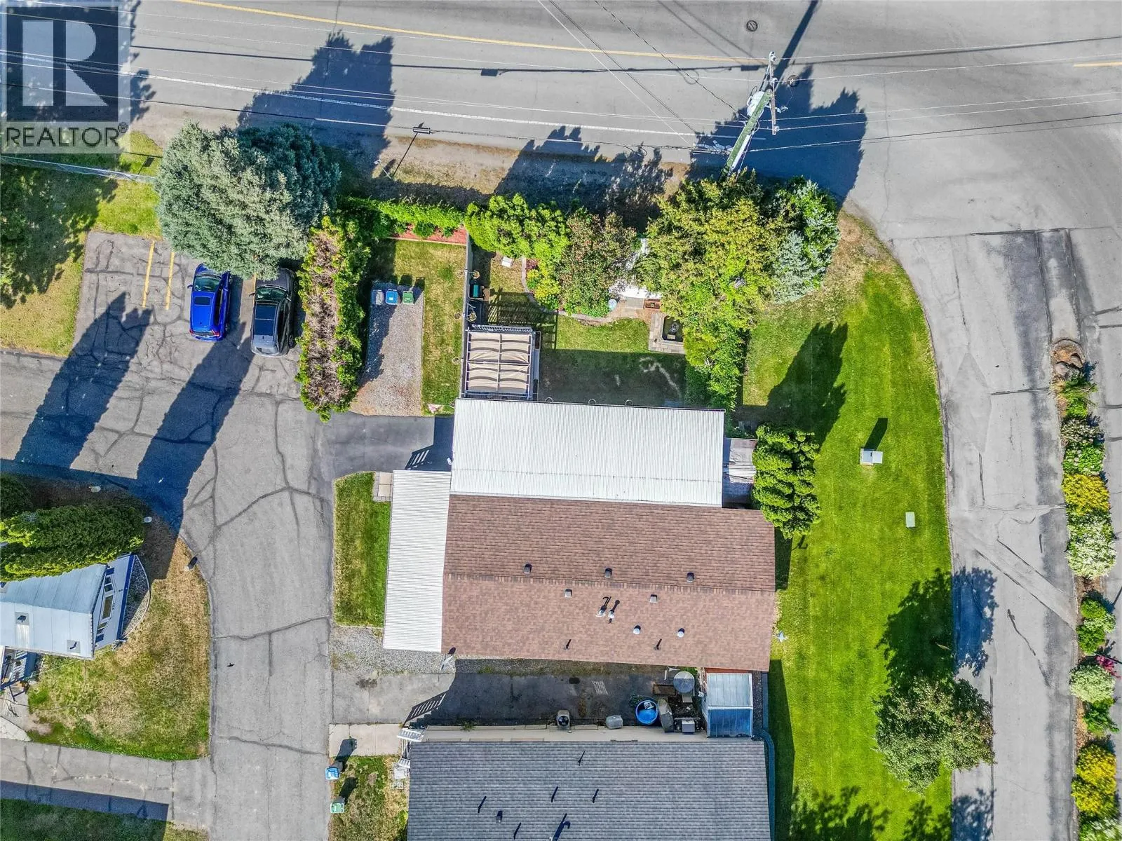 2400 OAKDALE Way Unit# 228