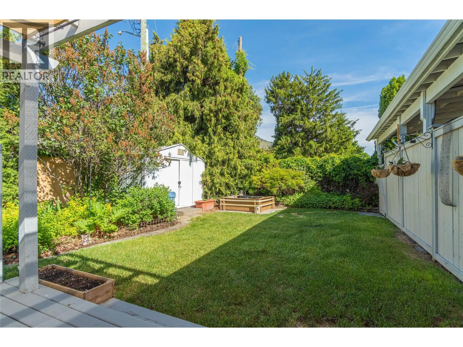 2400 OAKDALE Way Unit# 228