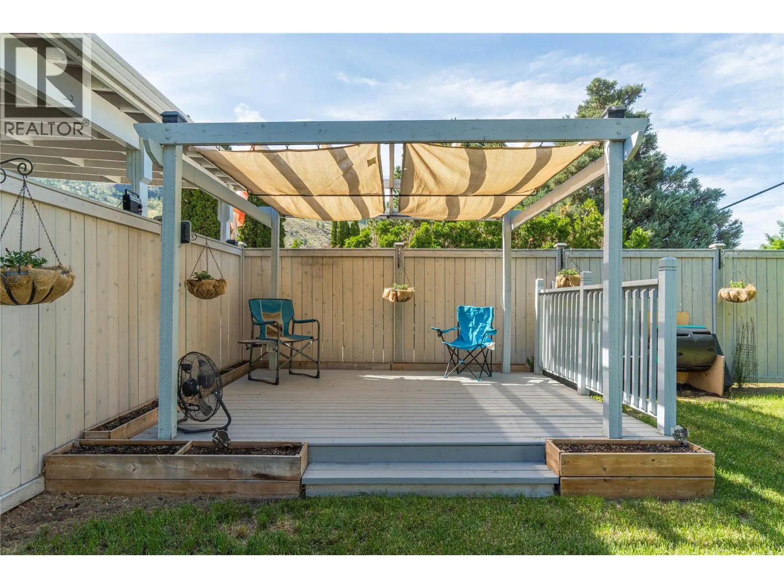 2400 OAKDALE Way Unit# 228