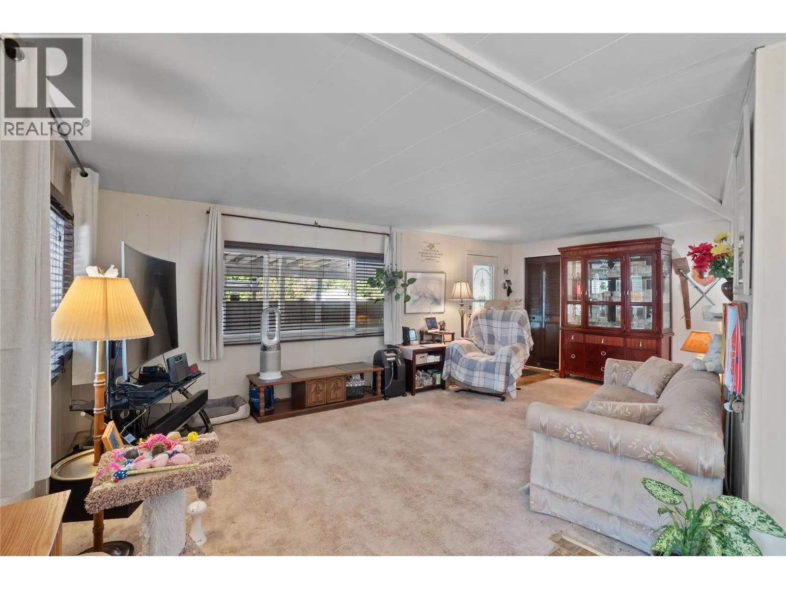 2400 OAKDALE Way Unit# 228